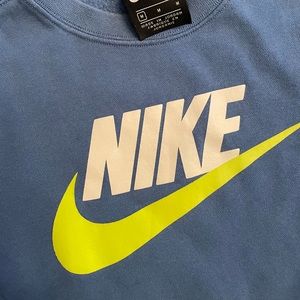 Nike sweatshirt with front pocket - blue /lime. Sz M